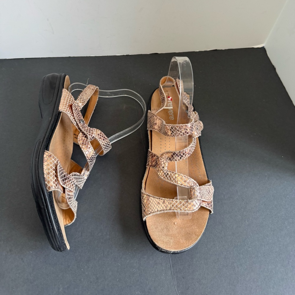 revere Emerald Adjustable Sandal. EU 39 - Picture 5 of 16